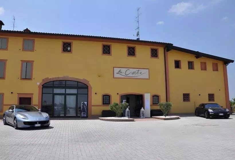 پانسیون La Corte Country Rooms