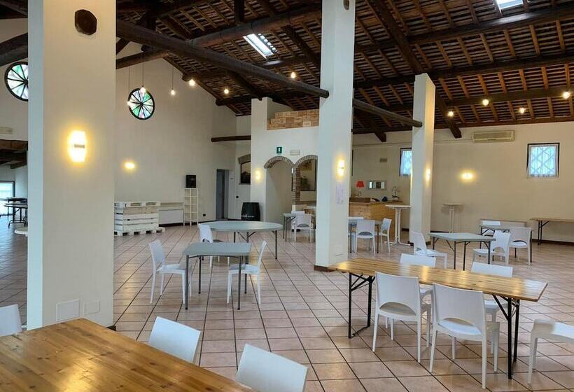 پانسیون La Corte Country Rooms