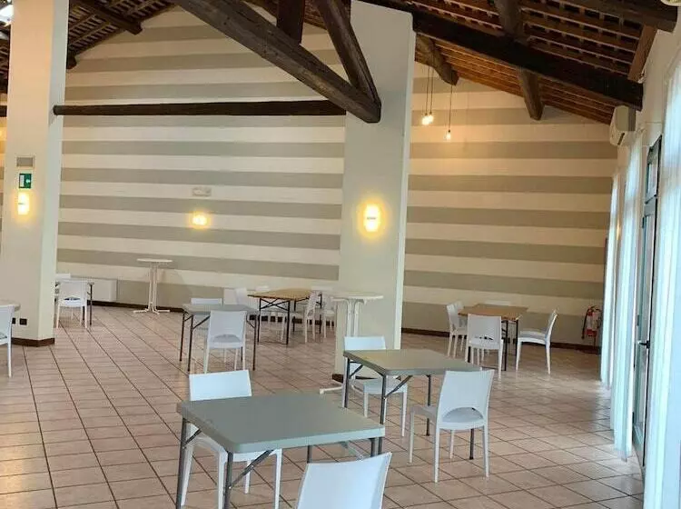 پانسیون La Corte Country Rooms