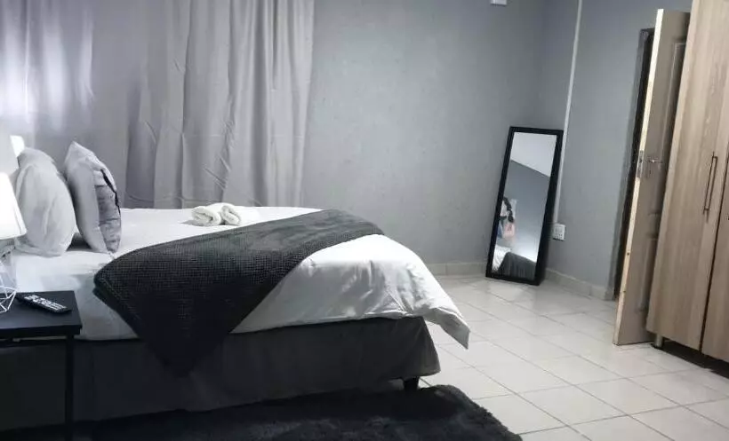 Majatalo Tsamatiku Villa Guesthouse