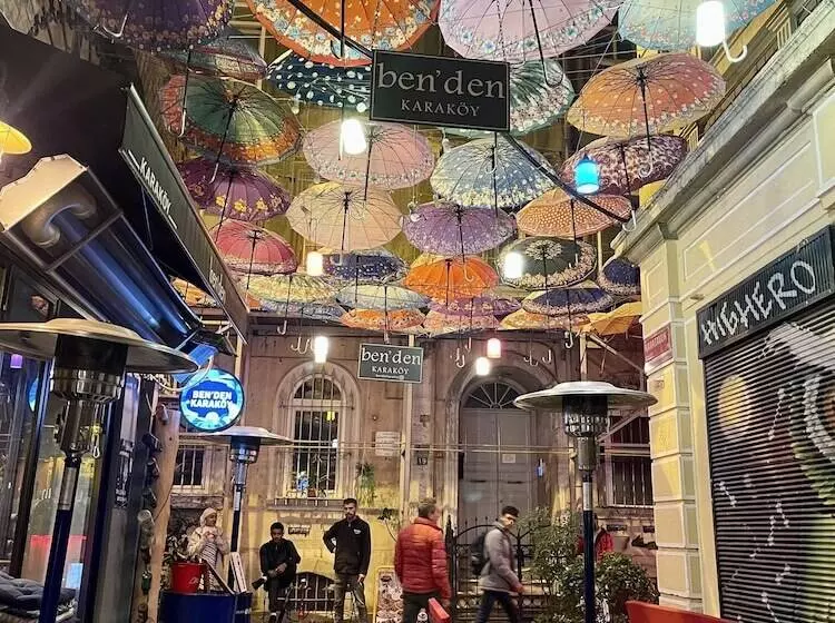 Port Galata Suites