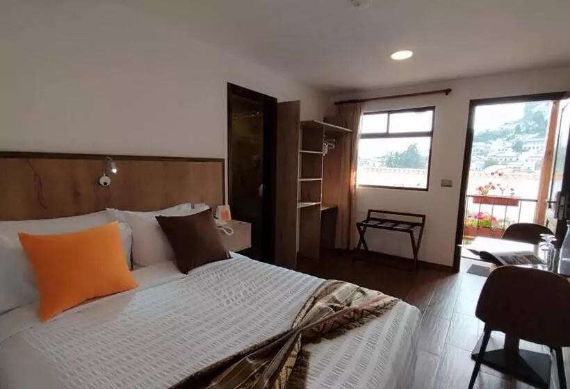 Hotelli Casona Tobar