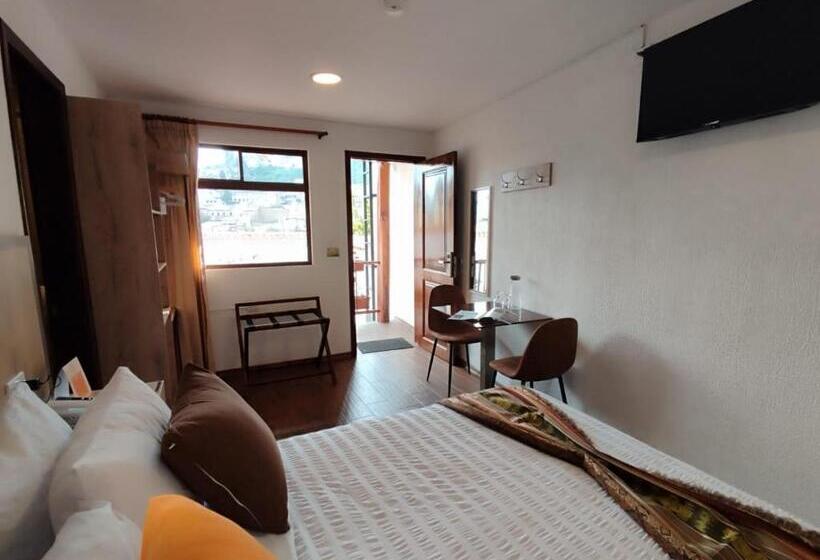 فندق Casona Tobar