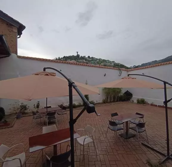 Hotelli Casona Tobar