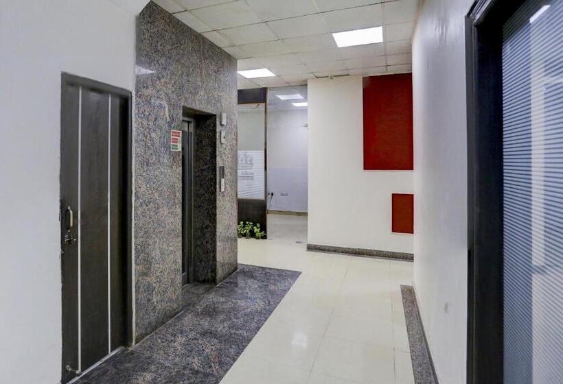 هتل Collection O Pantao Stays