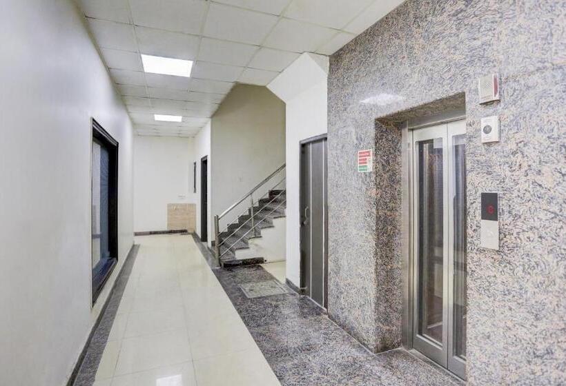 هتل Collection O Pantao Stays