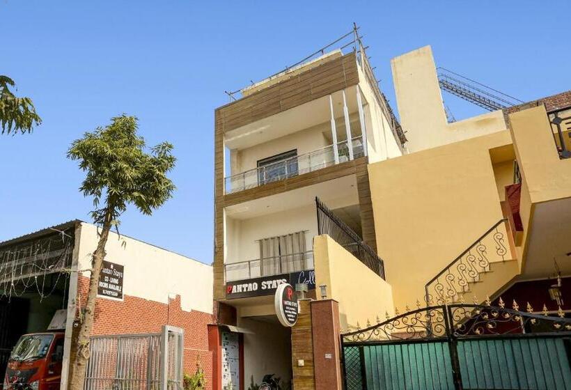 هتل Collection O Pantao Stays