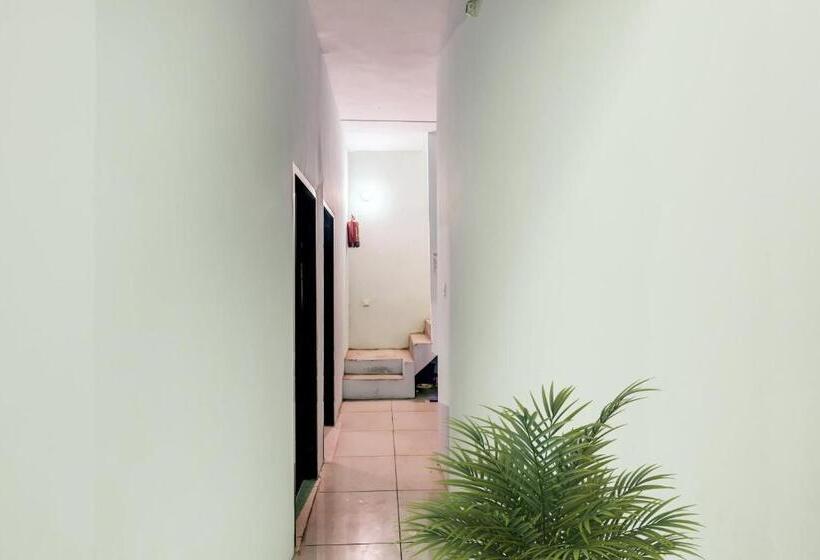 Hotel Flagship Moonlight Guest House