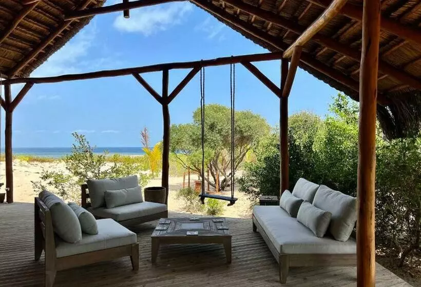 ホテル Zenguelemo Lodge