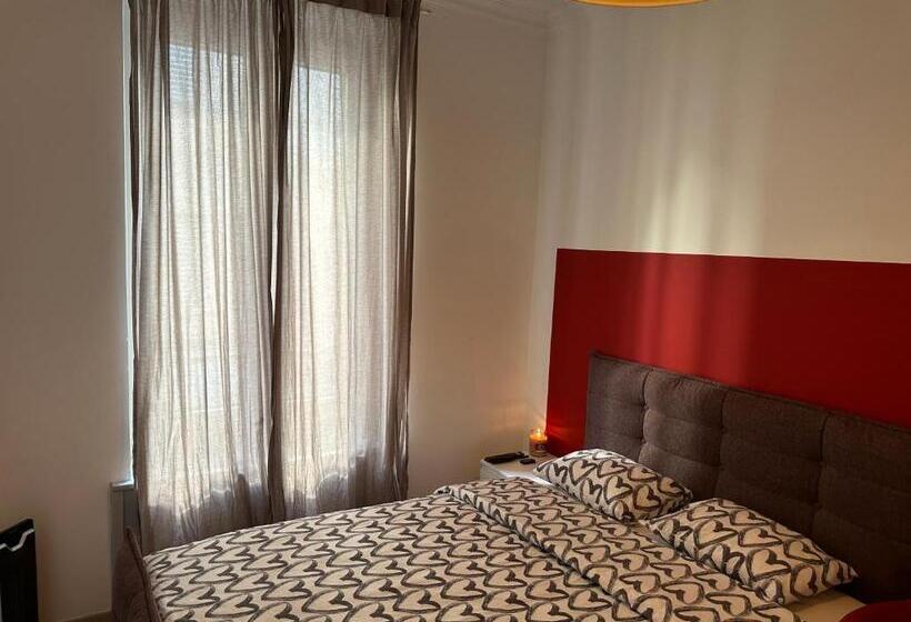 پانسیون Qdb Geneve Hyper Centre