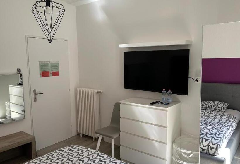 پانسیون Qdb Geneve Hyper Centre