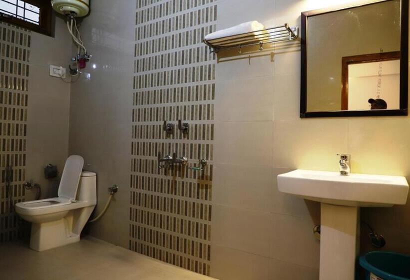 Pensão Tso Pema Inn