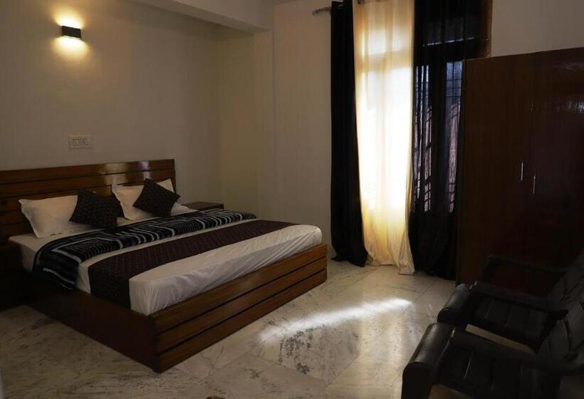 Pensão Tso Pema Inn