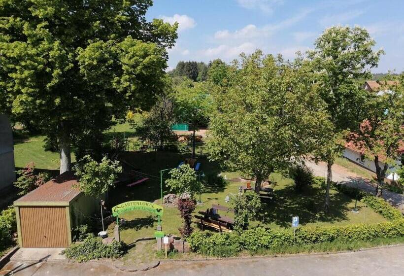 Отель Gasthaus Pension Schumbert