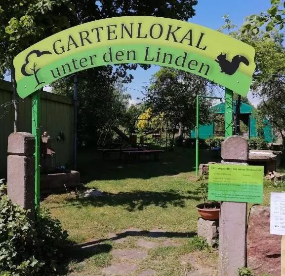 ホテル Gasthaus Pension Schumbert