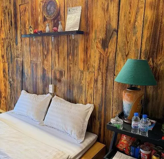هتل Thênh Thang Home & Cafe