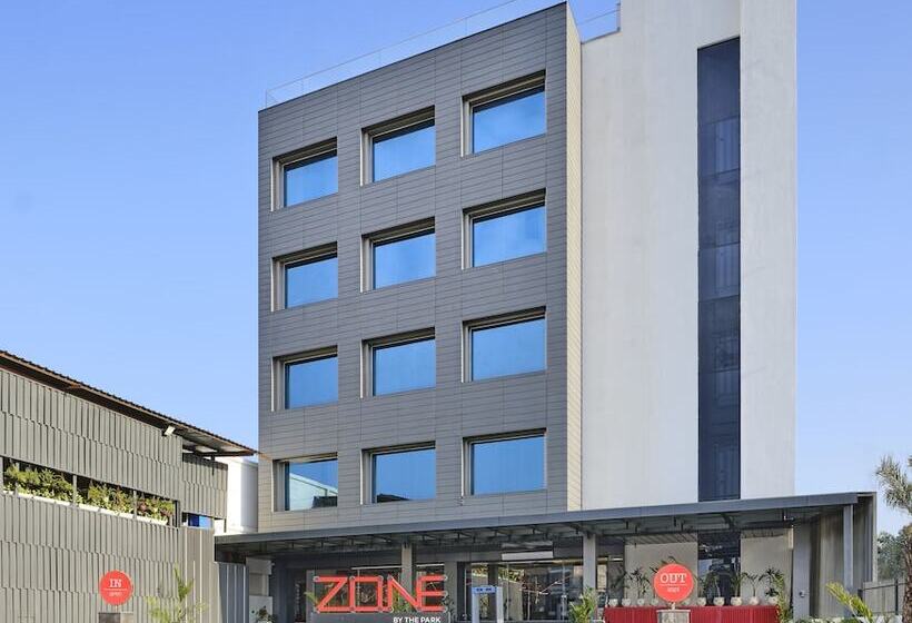 Hotel Zone By The Park Pathankot