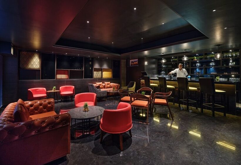 Hotel Zone By The Park Pathankot