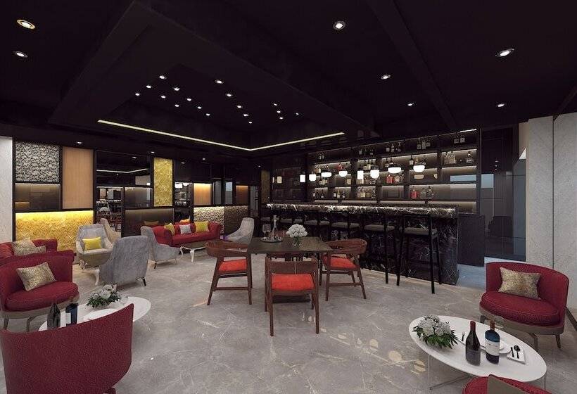 Hotel Zone By The Park Pathankot