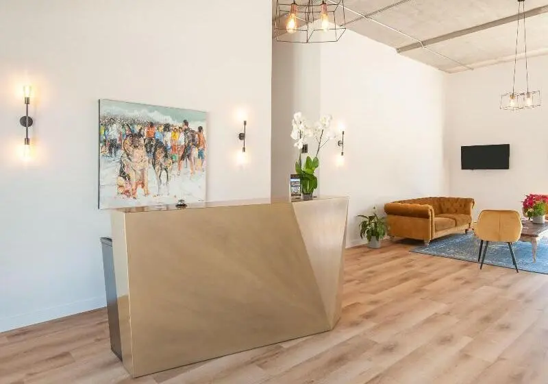 Majatalo Glow Boutique Suites & Guesthouse
