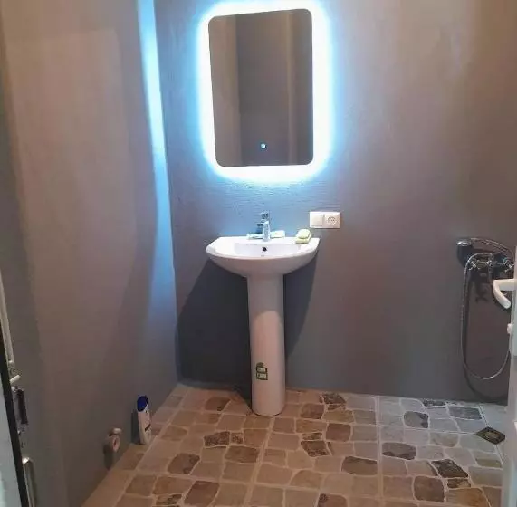 پانسیون Lento Kaldani Guesthouse