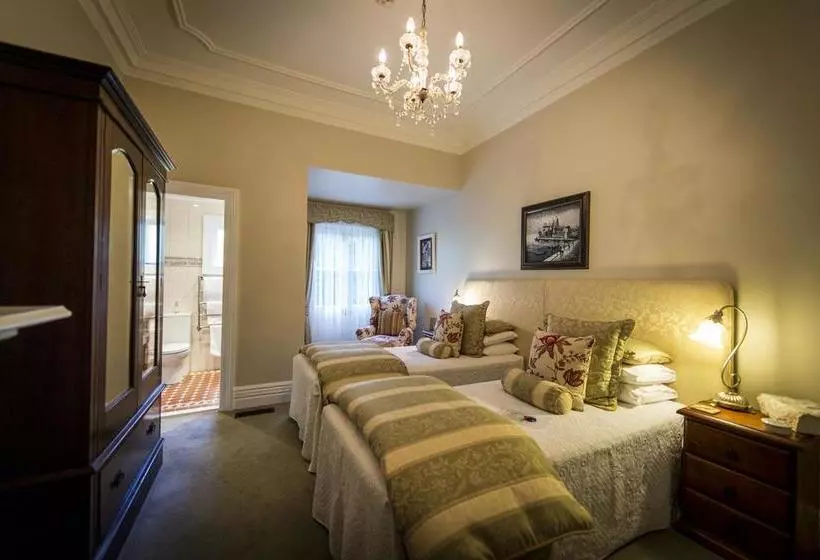 مبيت وإفطار The Greens Of Leura