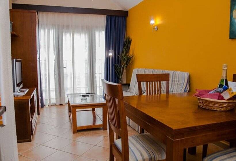 Elite Fuerteventura Club by ECR