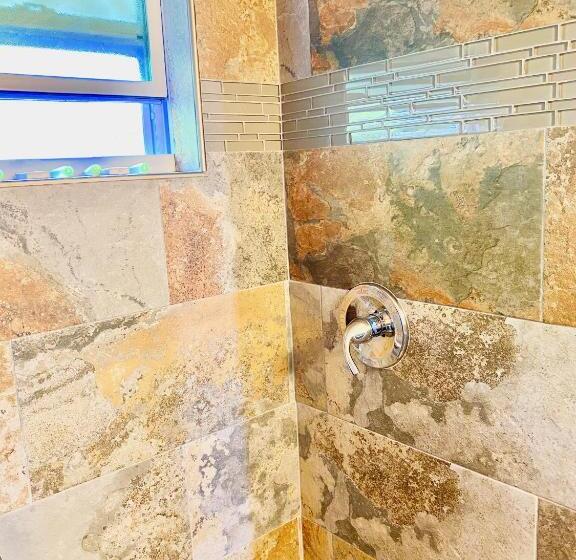 Glades Motel   Naples