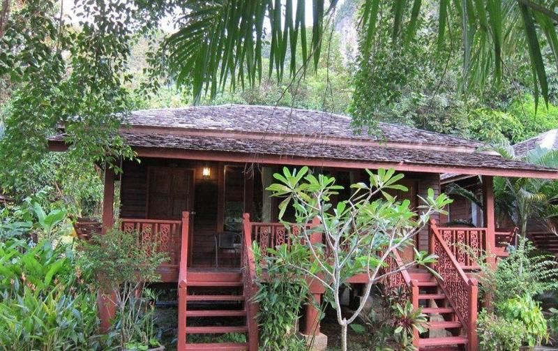 בית מלון כפרי Aonang Mountain Paradise