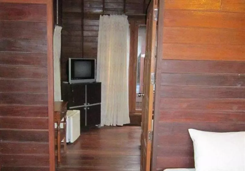 Hotel Aonang Mountain Paradise