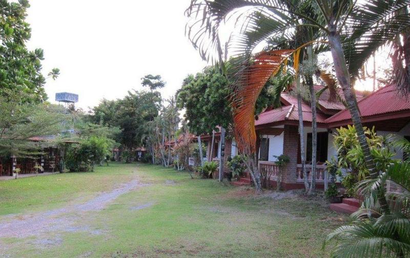 בית מלון כפרי Aonang Mountain Paradise