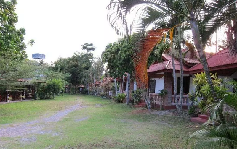 Hotel Aonang Mountain Paradise