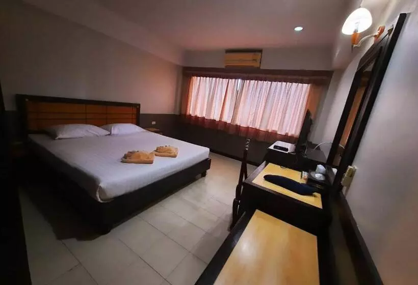 هتل Ariya Inn Chiangrai