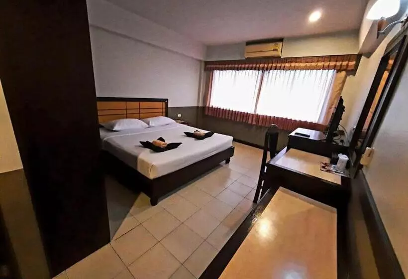 هتل Ariya Inn Chiangrai