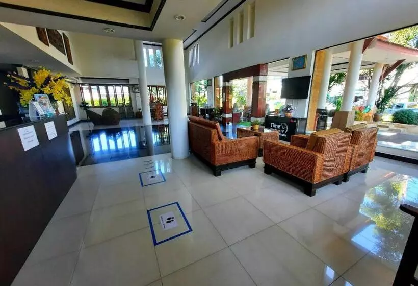 هتل Ariya Inn Chiangrai