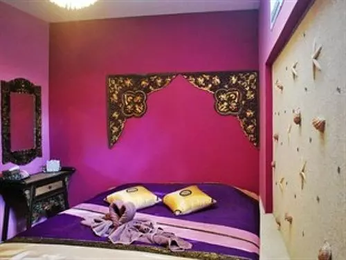 Отель Baan Fern Talay