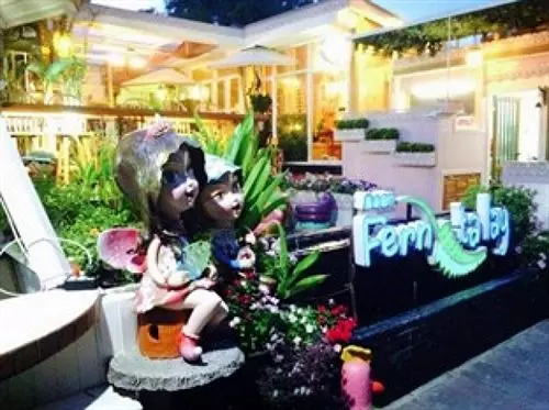 Отель Baan Fern Talay