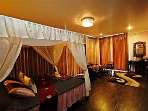 Отель Baan Fern Talay