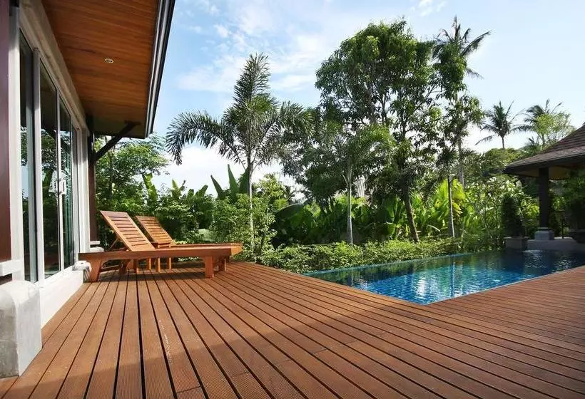 Hotelli Ban Thai Villa