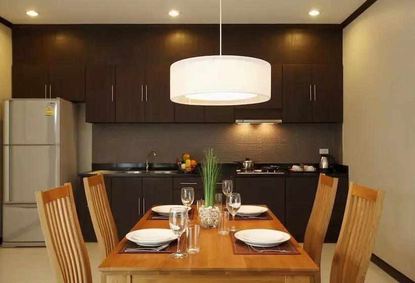 Hotelli Ban Thai Villa