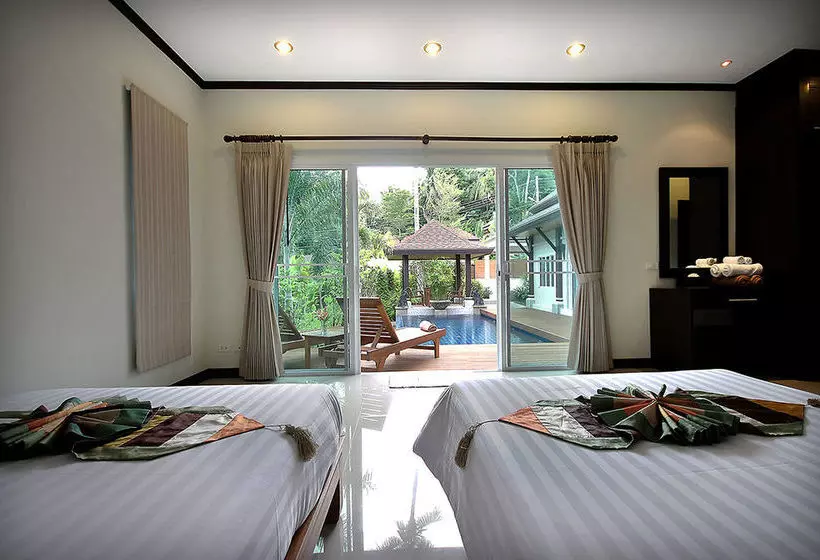 Hotelli Ban Thai Villa