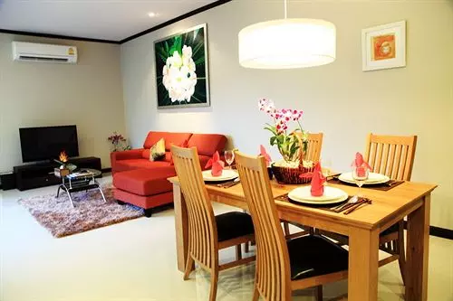 Hotelli Ban Thai Villa