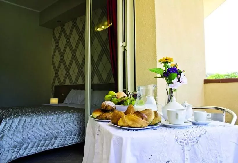 ホテル B&b Albachiara