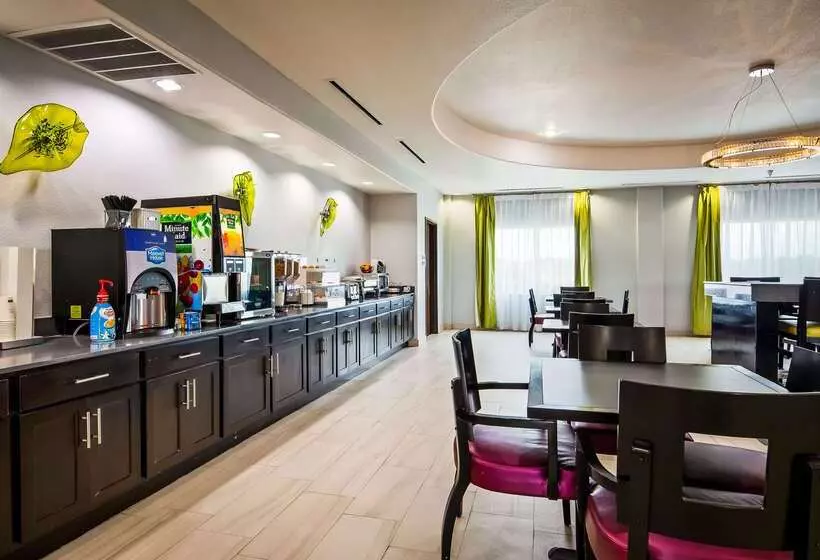 ホテル Best Western Plus Dilley Inn & Suites