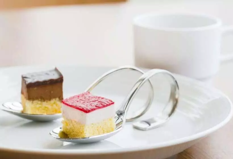 Candeo Hotels Fukuoka Tenjin