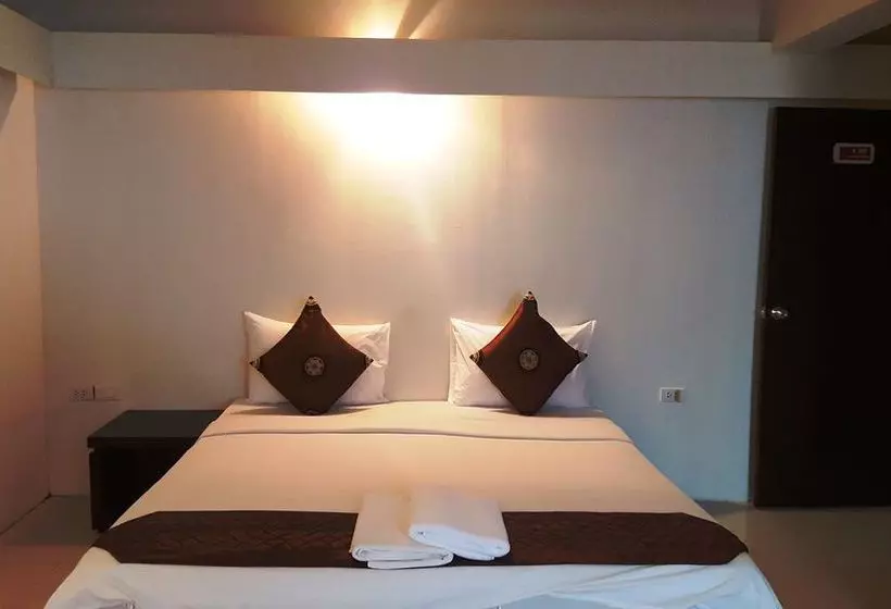 Hotelli Chaweng Palace