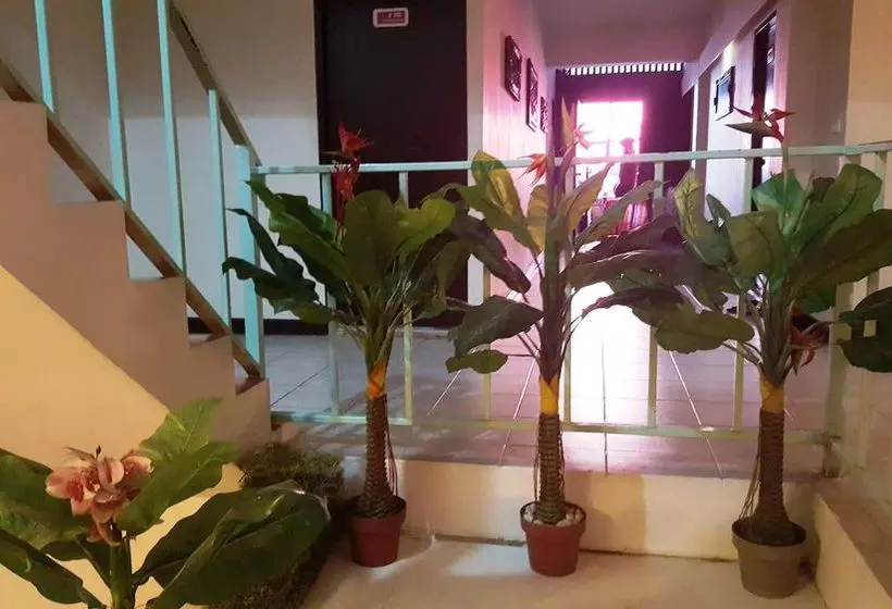 Hotelli Chaweng Palace