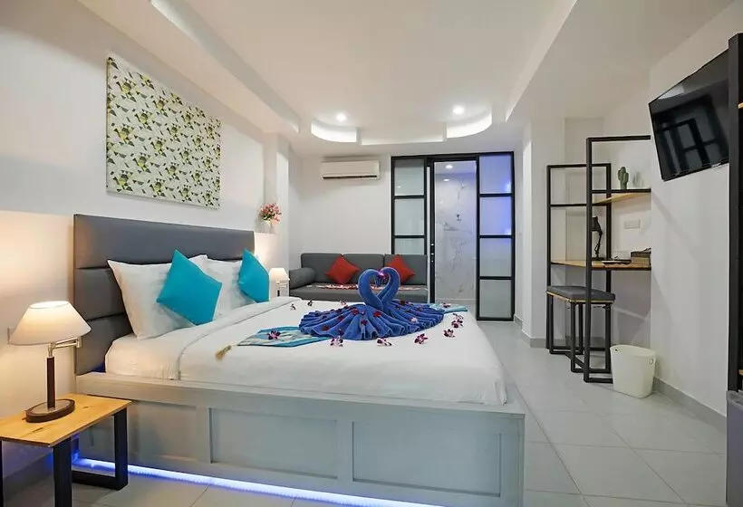 هتل Colorize Boutique