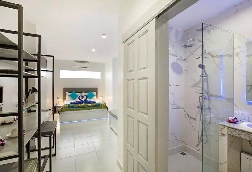 هتل Colorize Boutique