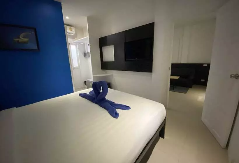 هتل Colorize Boutique